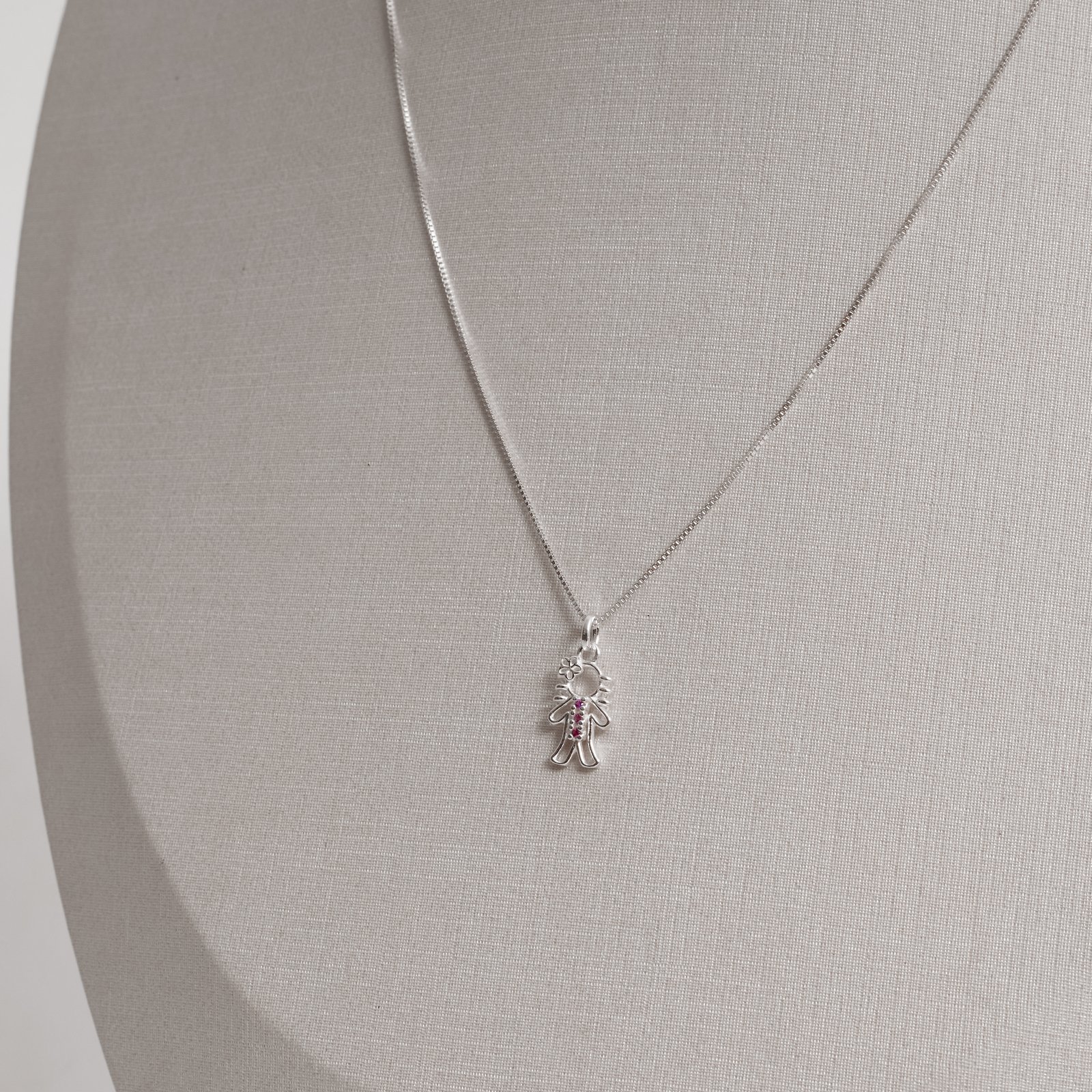 Colar pingente menina detalhe 3 zircônias rosa 12mm 45cm