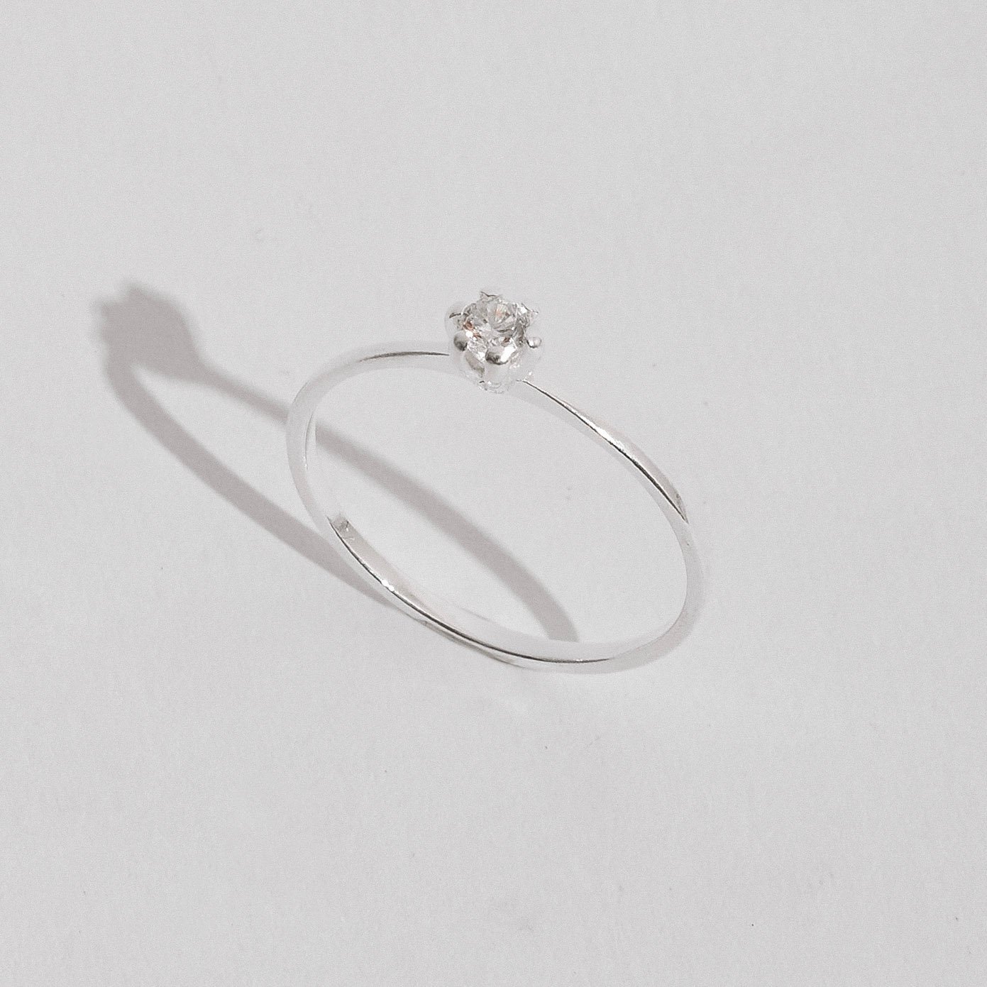 Anel solitário zircônia 3mm garras