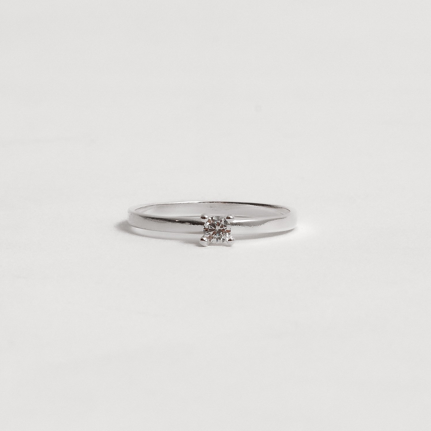 Anel solitário zircônia 3mm fio quadrado