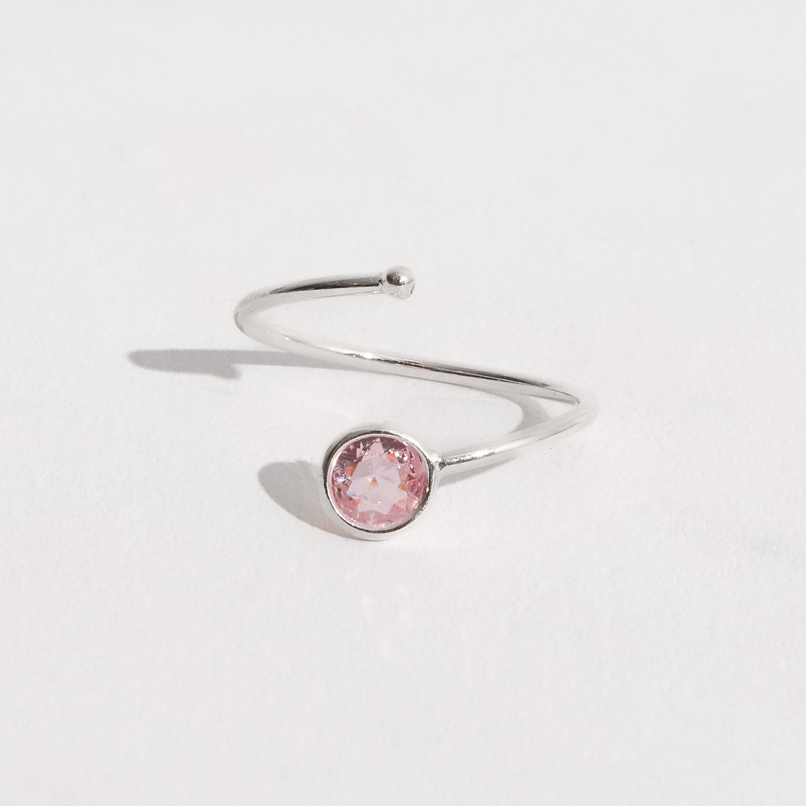 Anel bola e zircônia rosa 5mm regulável P