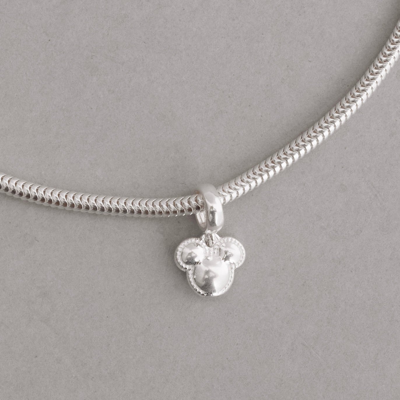Berloque pingente Mickey 9mm