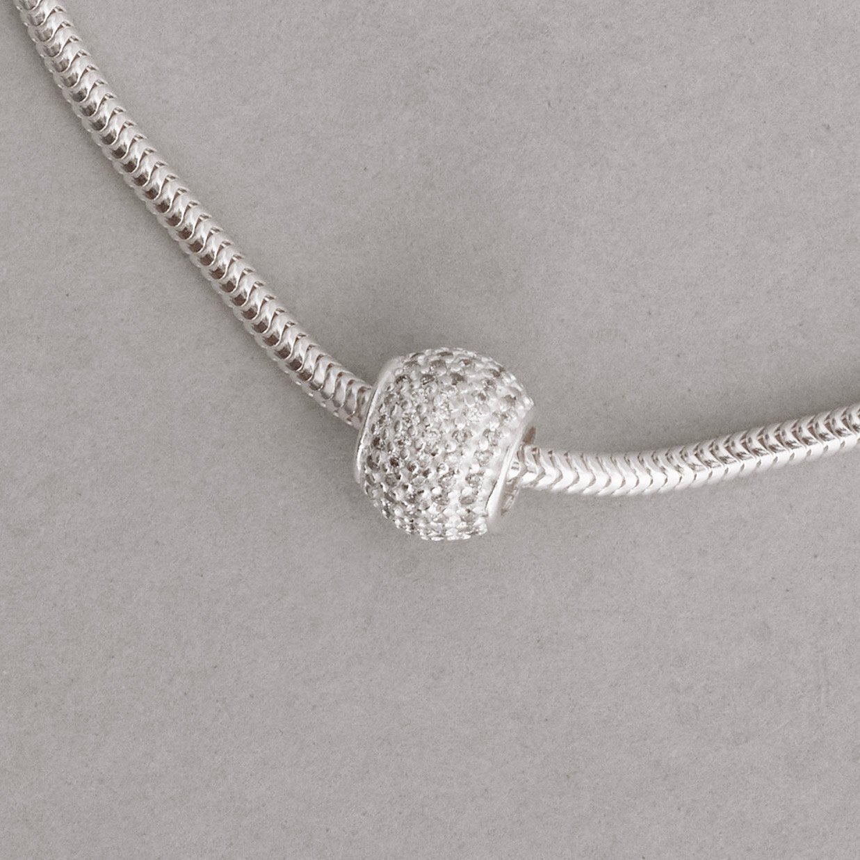 Berloque separador cravejado cristal 10mm