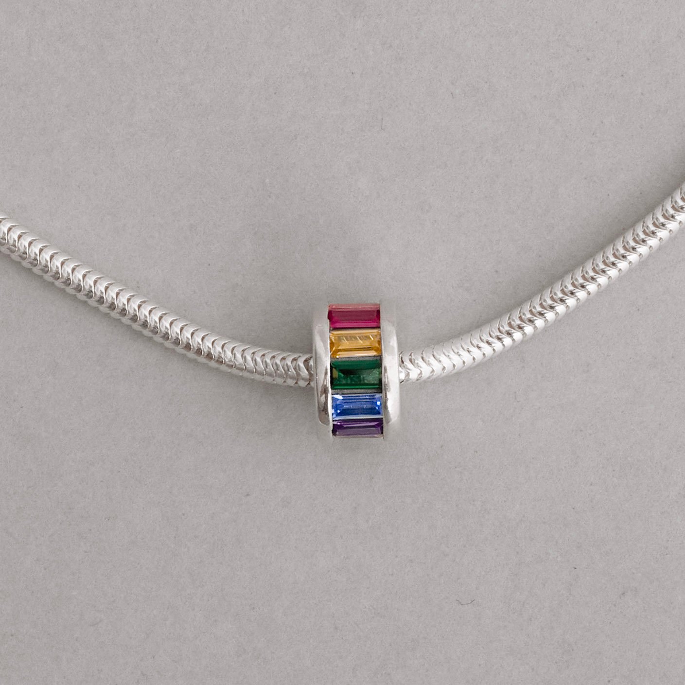 Berloque separador zircônias retangulares coloridas 10mm envelhecido