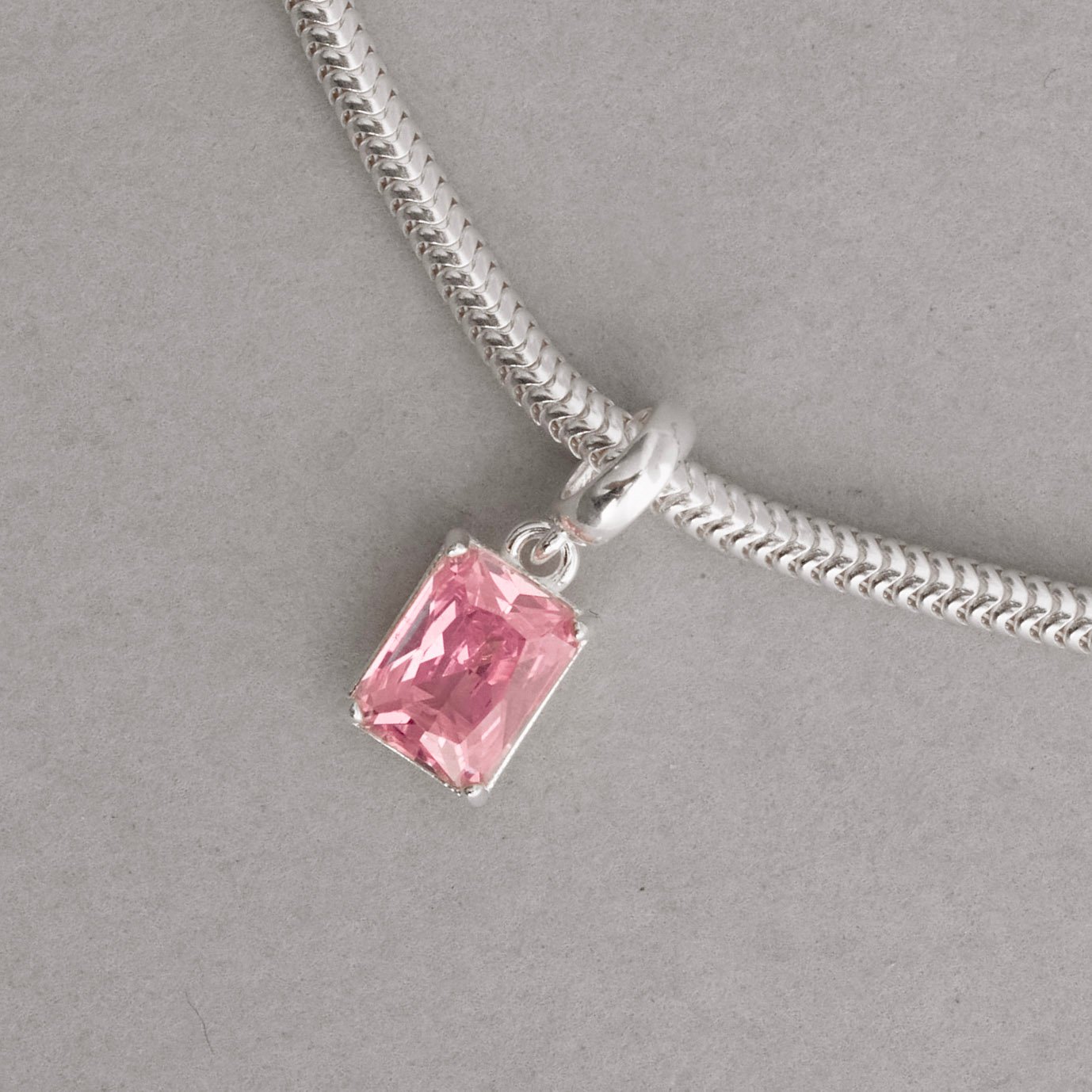 Berloque pingente zircônia retangular rosa 8mm