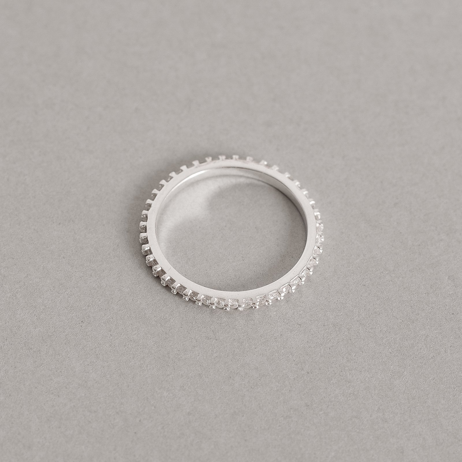 Anel aliança cravejada 1.5mm