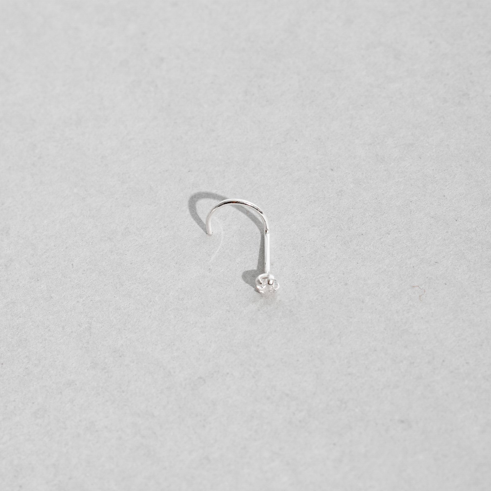 Piercing nariz zircônia cristal 2mm