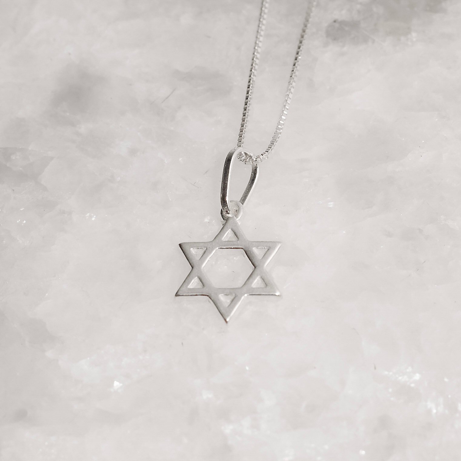Colar pingente estrela de Davi 12mm 45cm