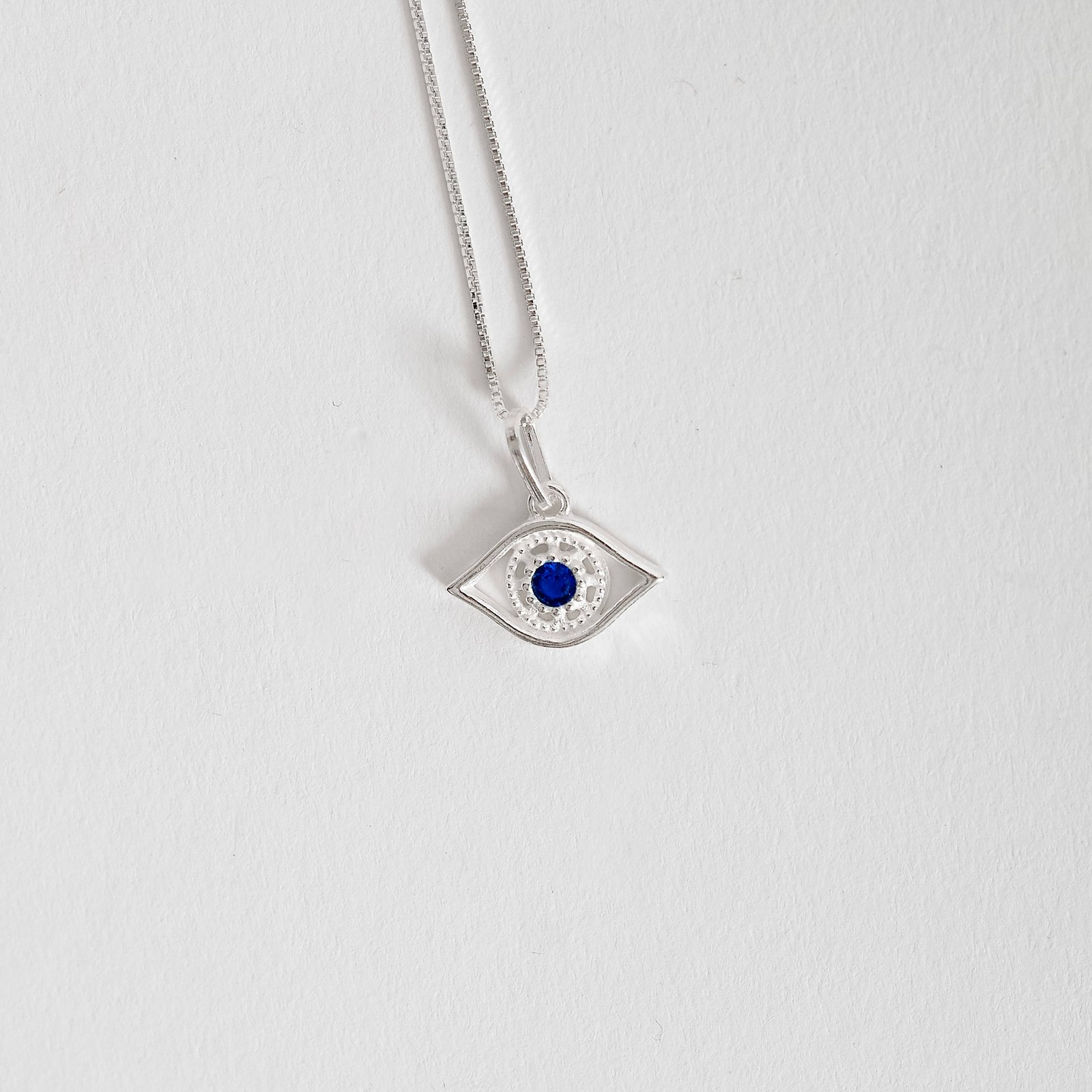 Colar pingente olho com zircônia azul 15mm 45cm