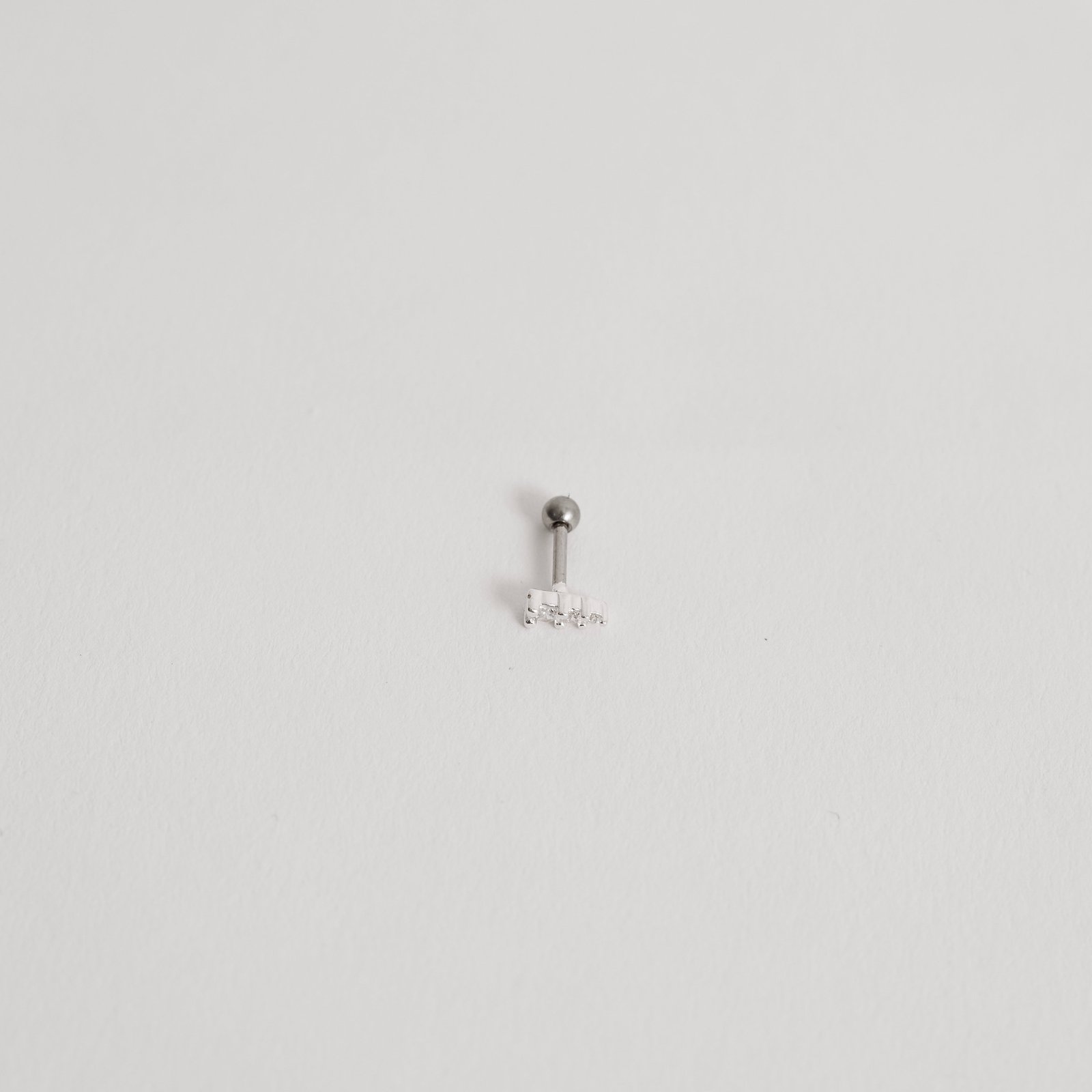 Piercing haste 3 zircônias 6mm