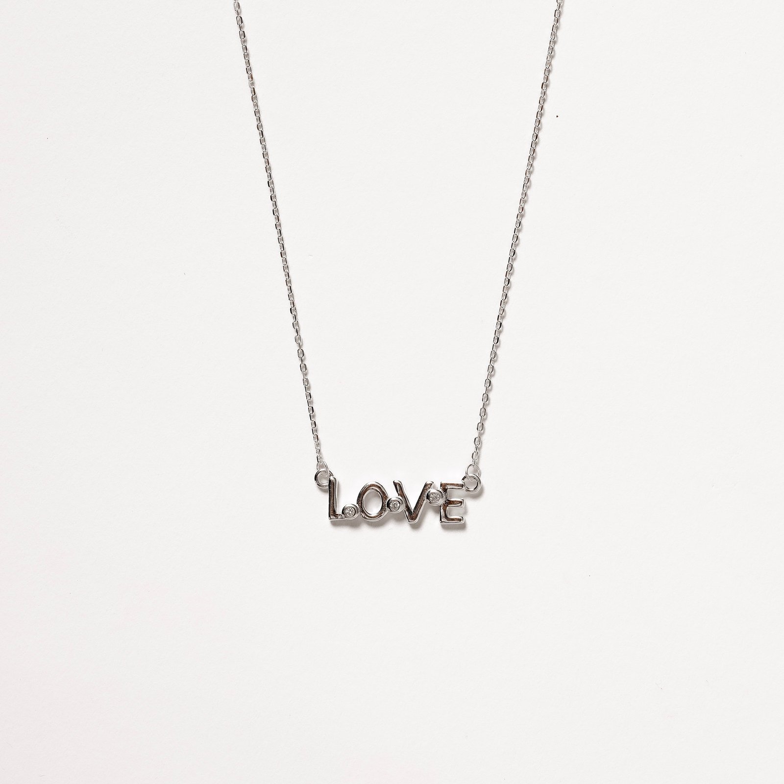 Colar entremeio love com zircônias 19mm 40+5cm