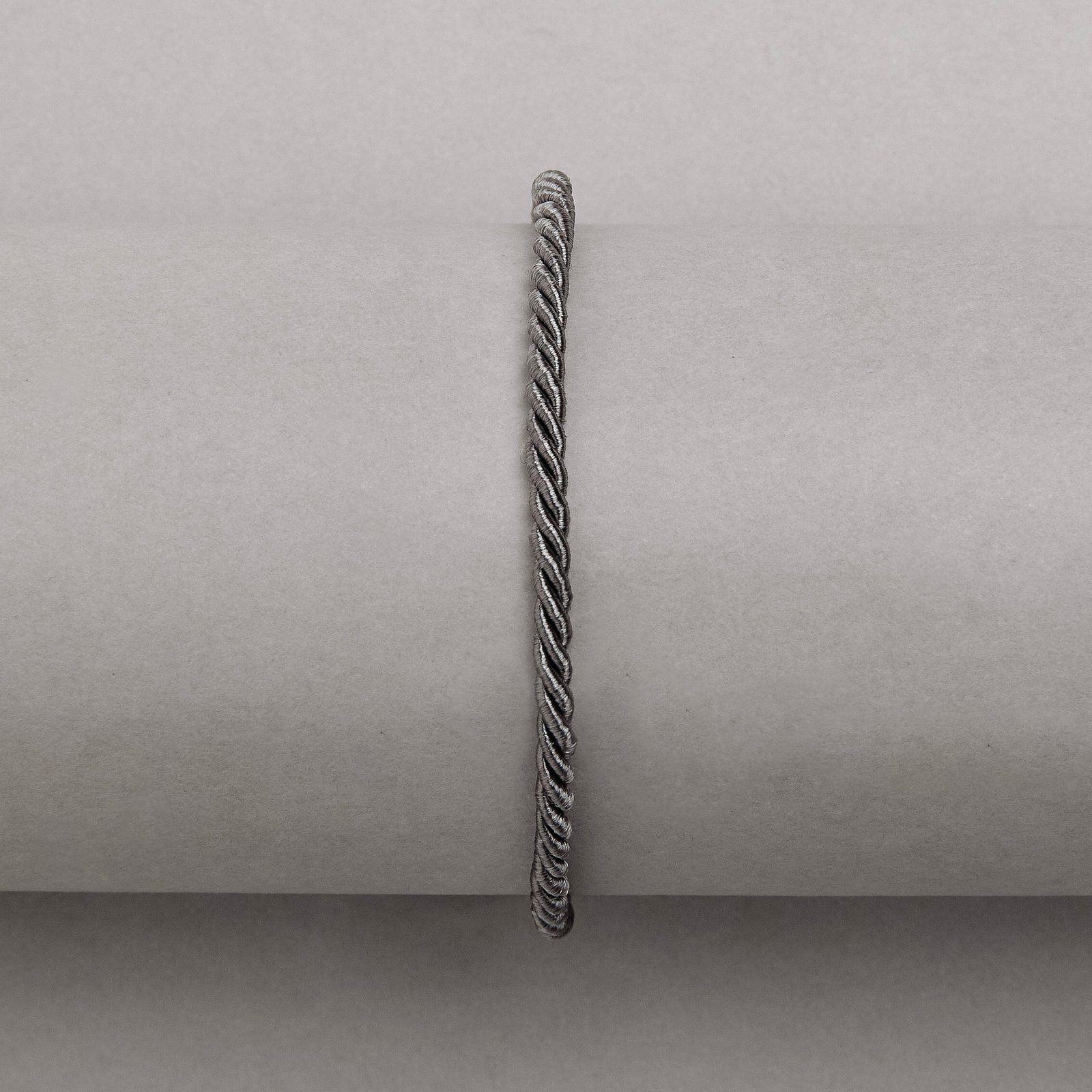 Pulseira cordão trançado cinza 2mm 16cm com alongadora