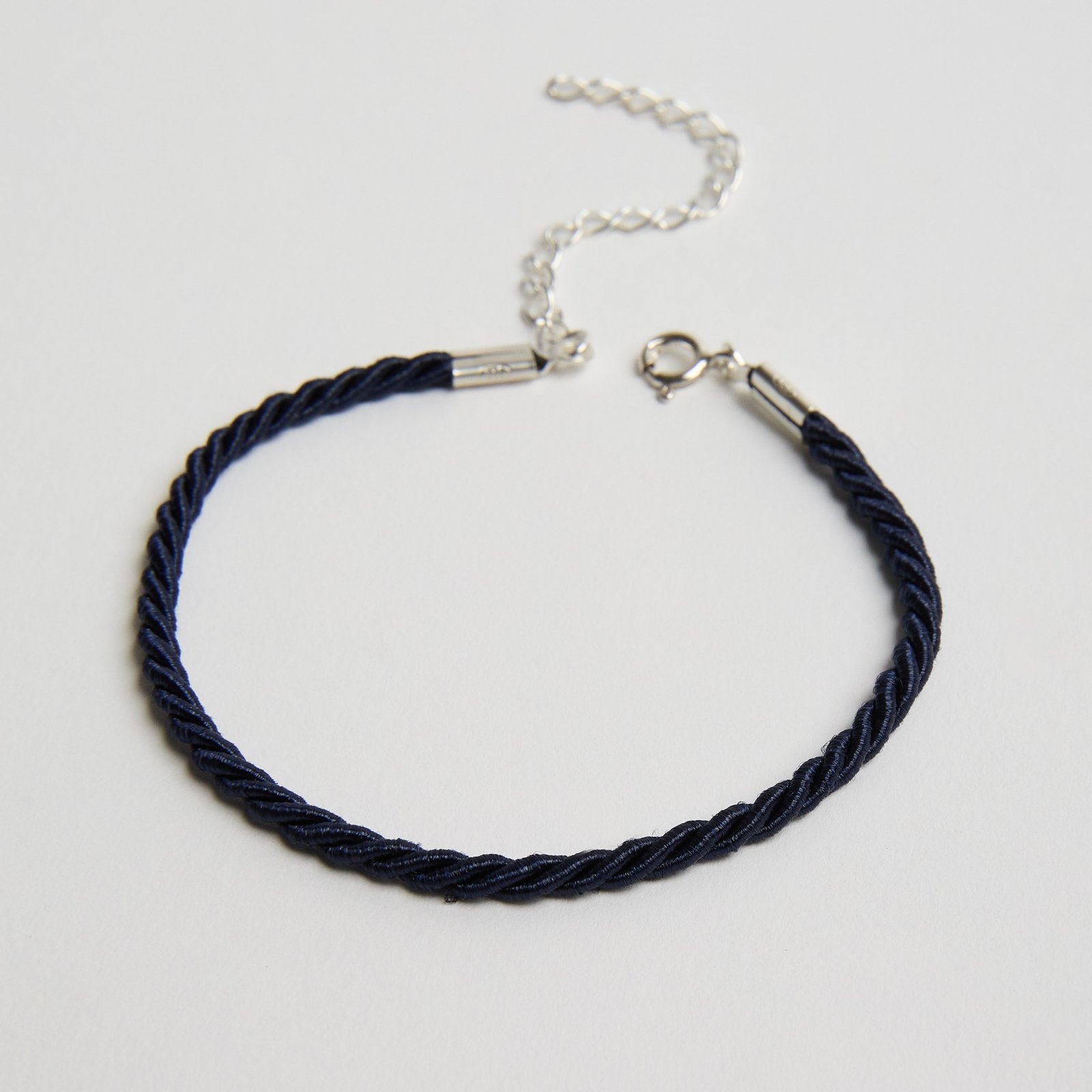 Pulseira cordão trançado azul marinho 2mm 16cm com alongadora