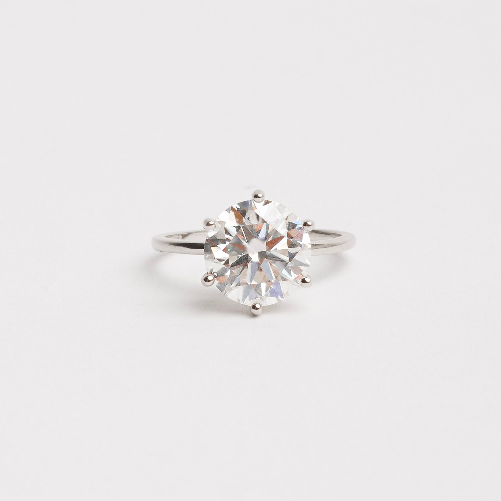 Anel solitário moissanite cristal 10mm ródio