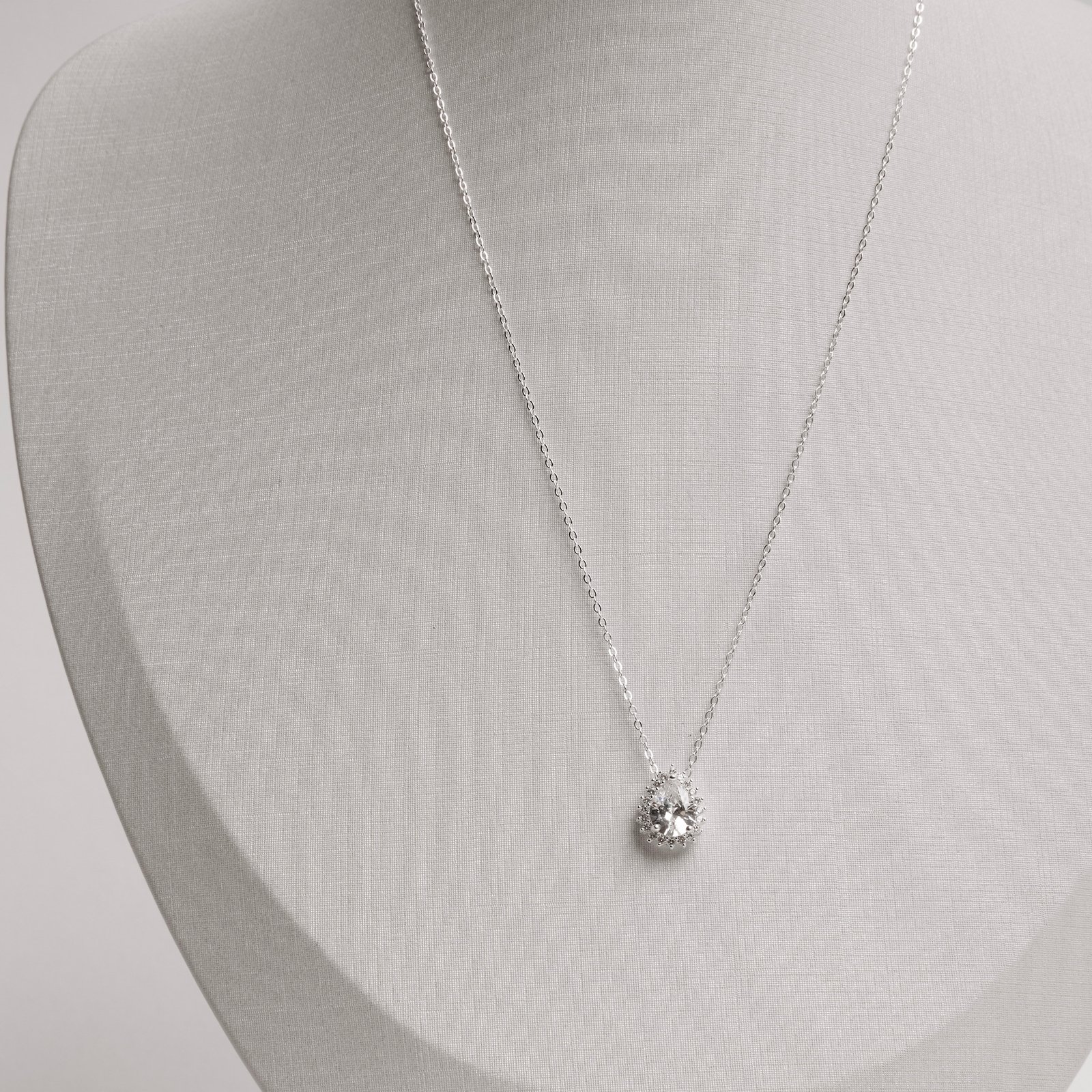 Colar pingente zircônia gota com cravejado 13mm corrente cadeado 40+5cm