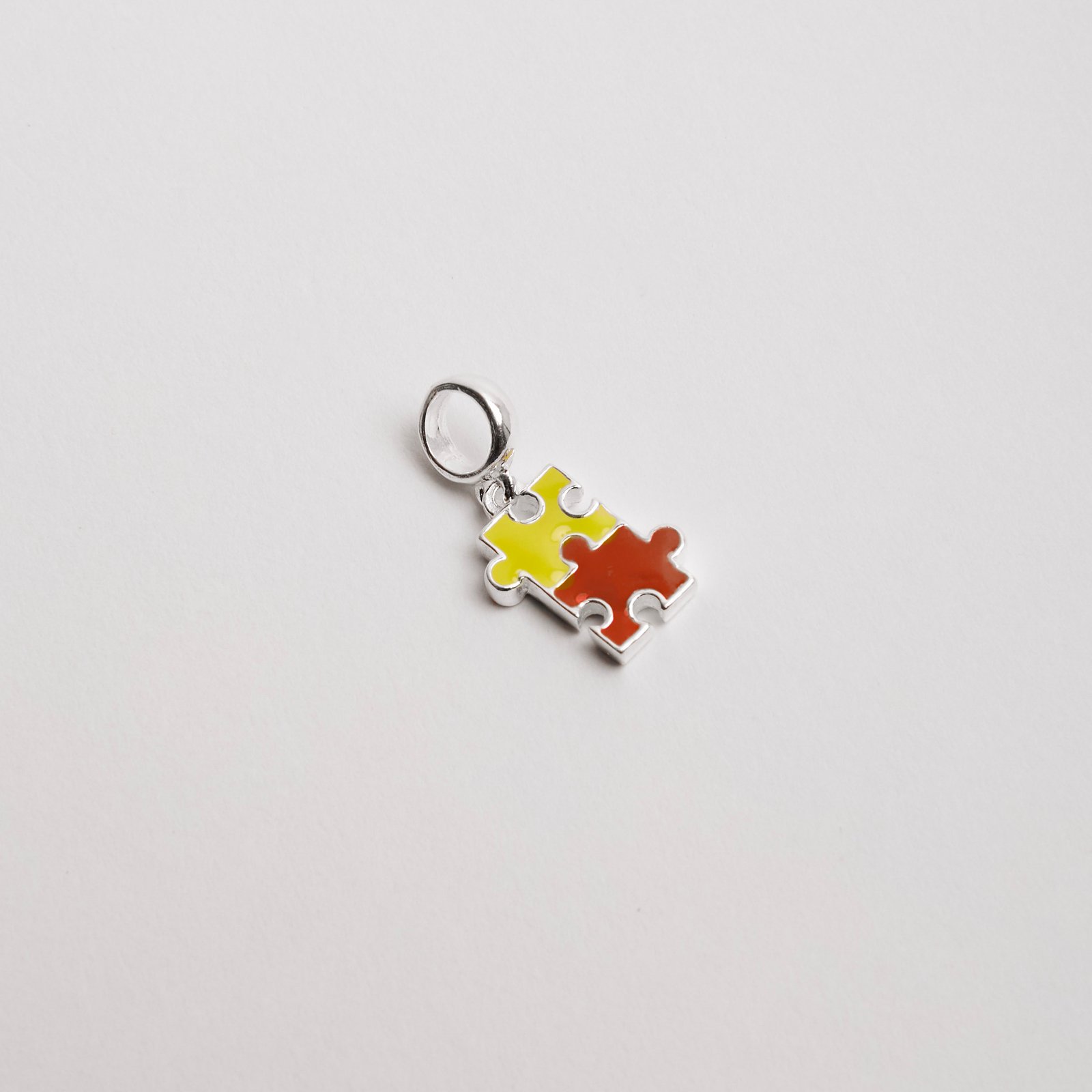 Berloque pingente símbolo autismo 13mm resina