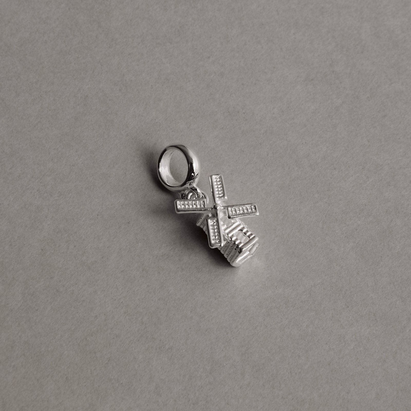 Berloque pingente moinho de vento 11mm