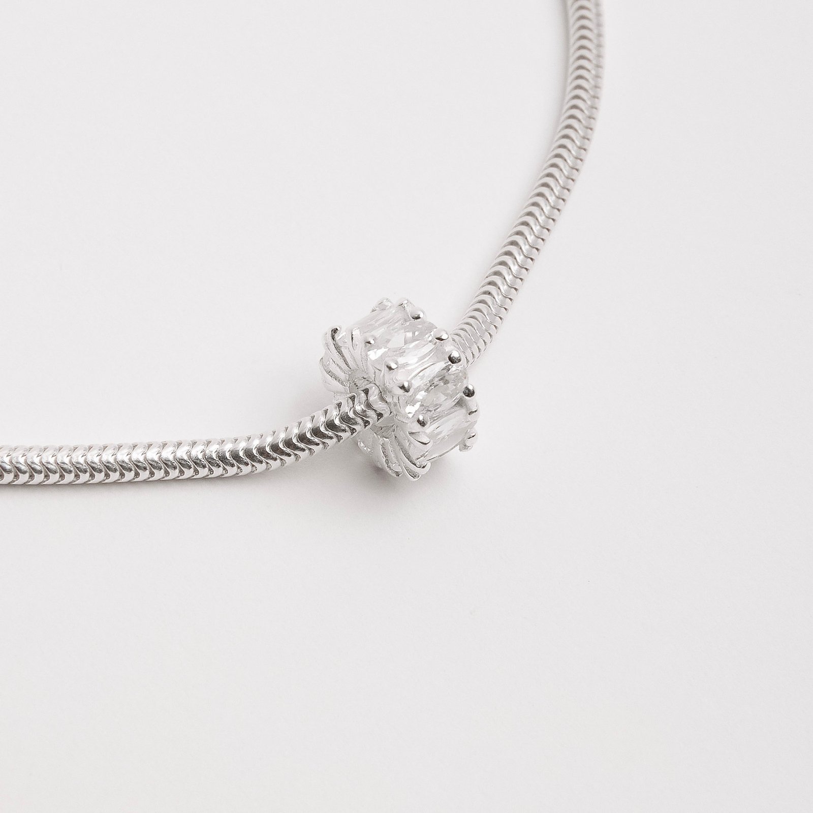 Berloque separador zircônias ovais cristal 11mm