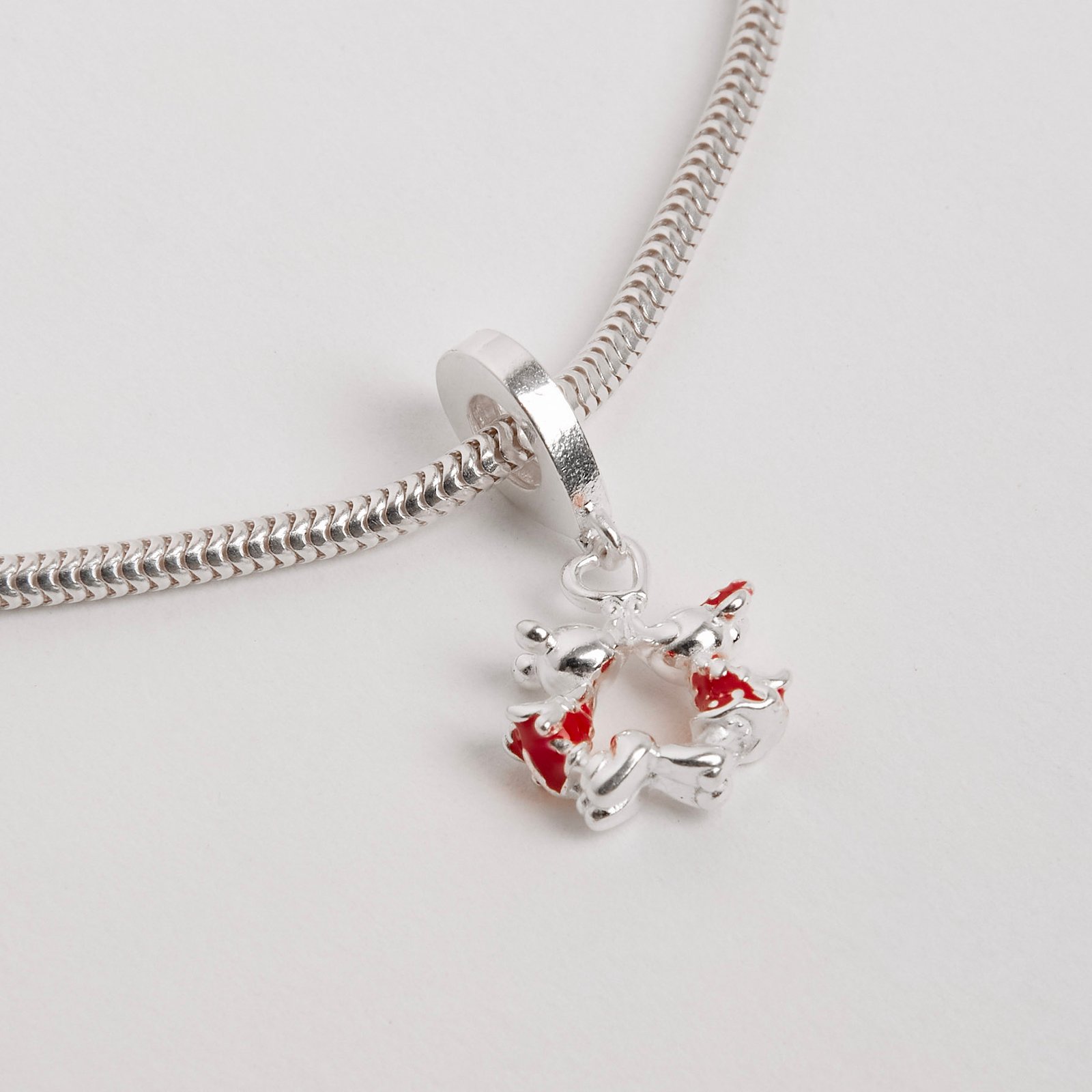 Berloque pingente Mickey e Minnie 12mm resina