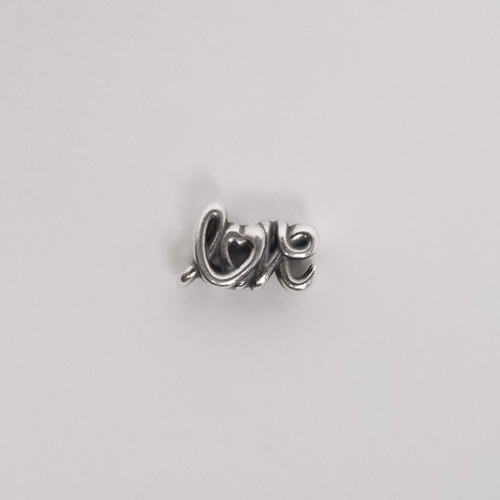 Berloque separador love 14mm envelhecido