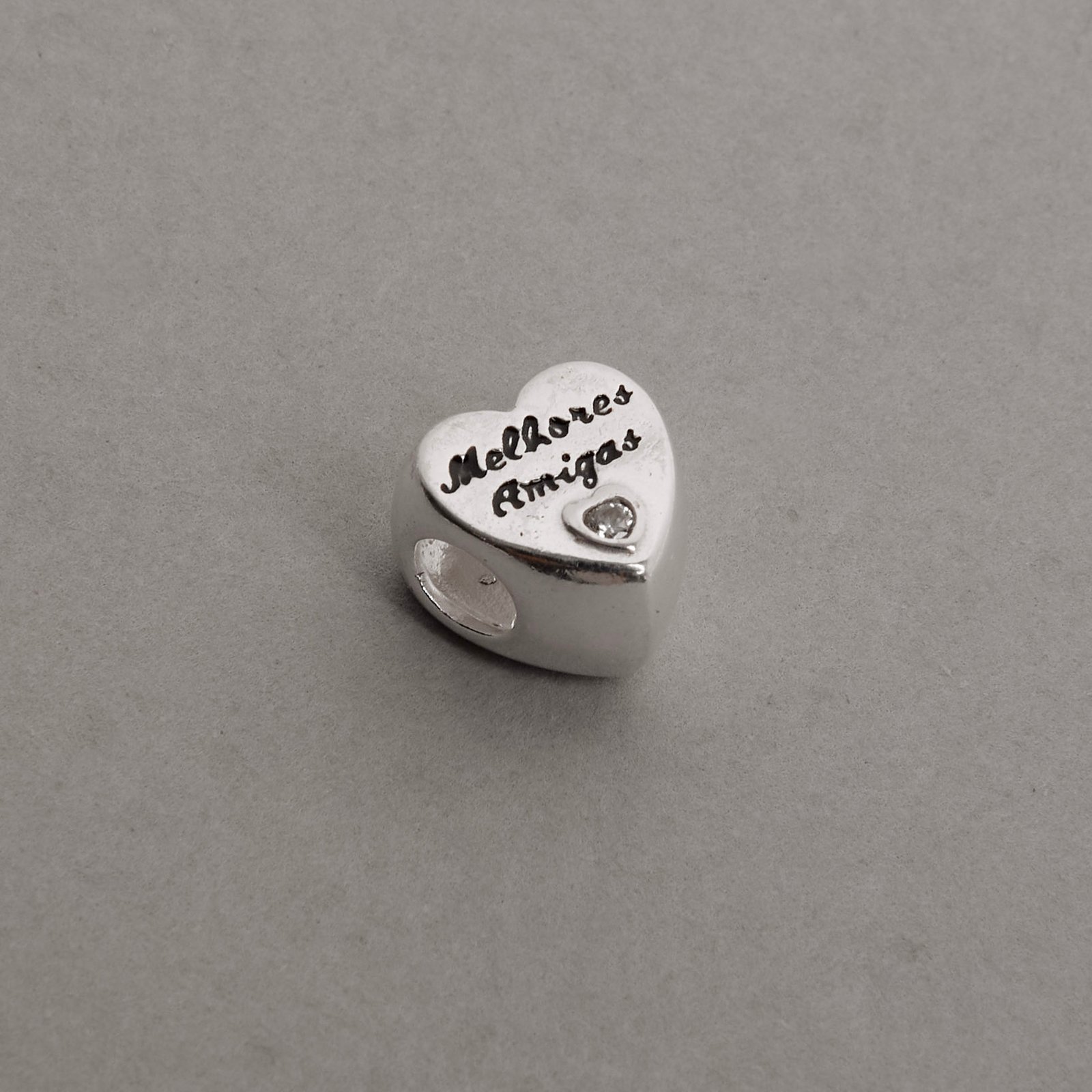 Berloque separador coração best friends/melhores amigas detalhe zircônia 12mm resina