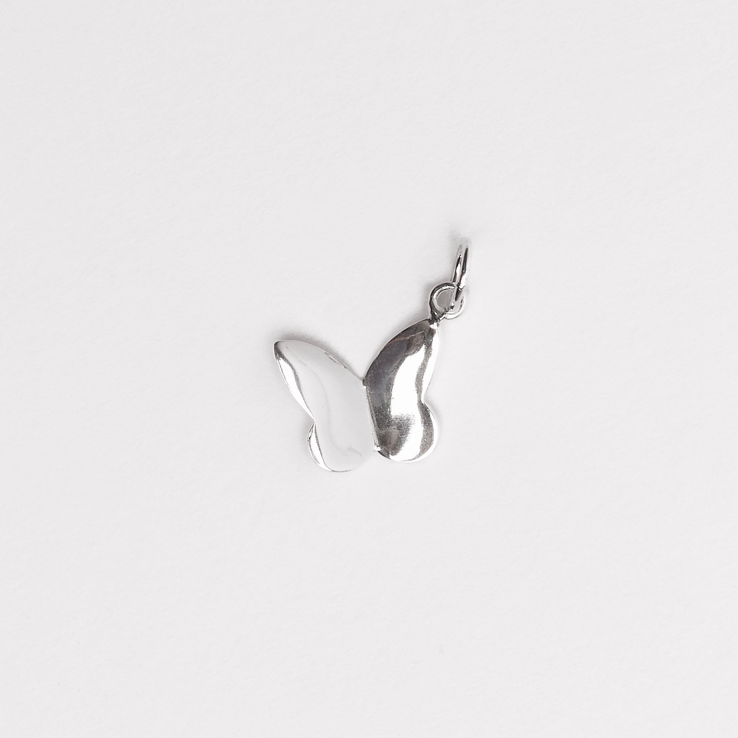 Pingente borboleta vinco 10mm