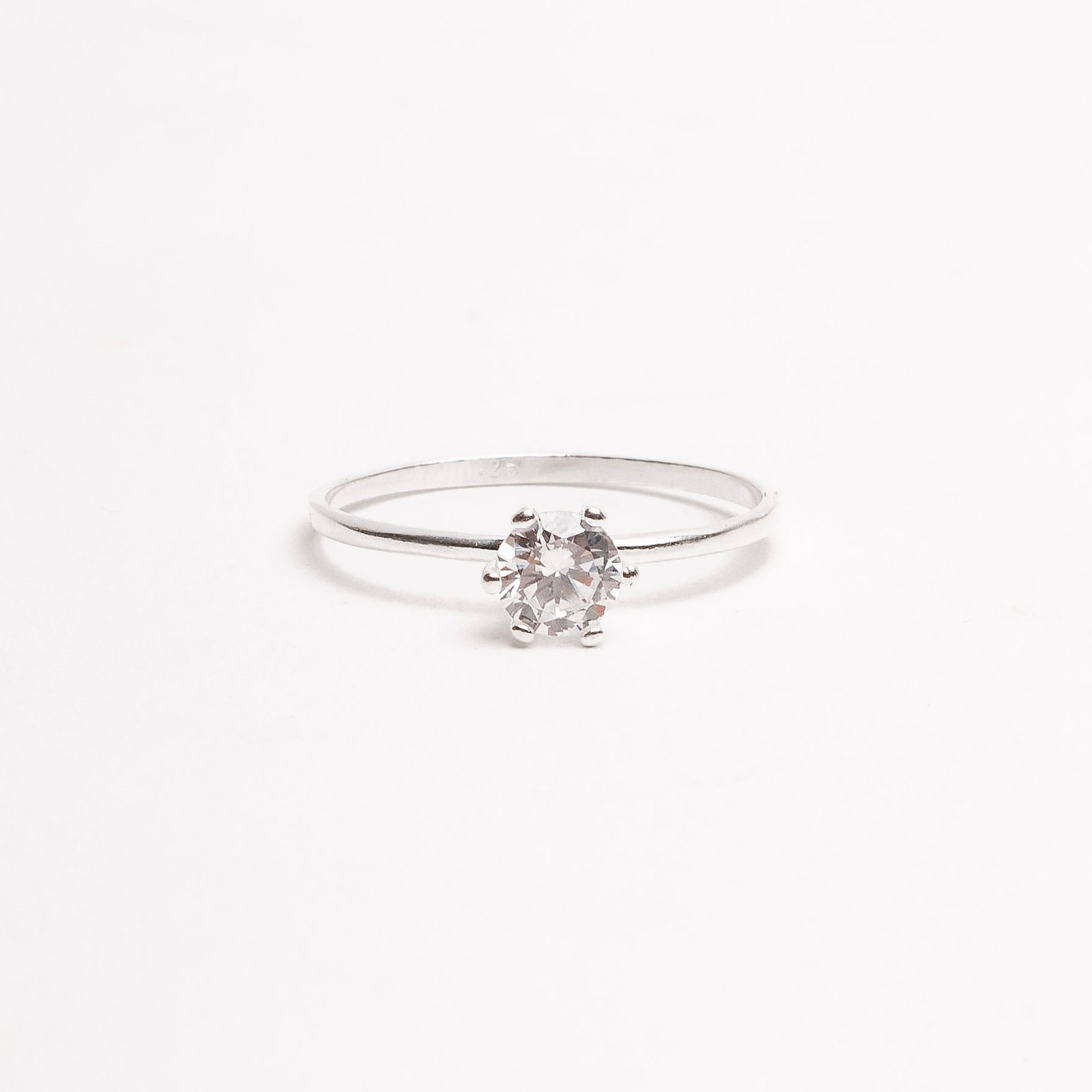 Anel solitário zircônia redonda 5mm cristal