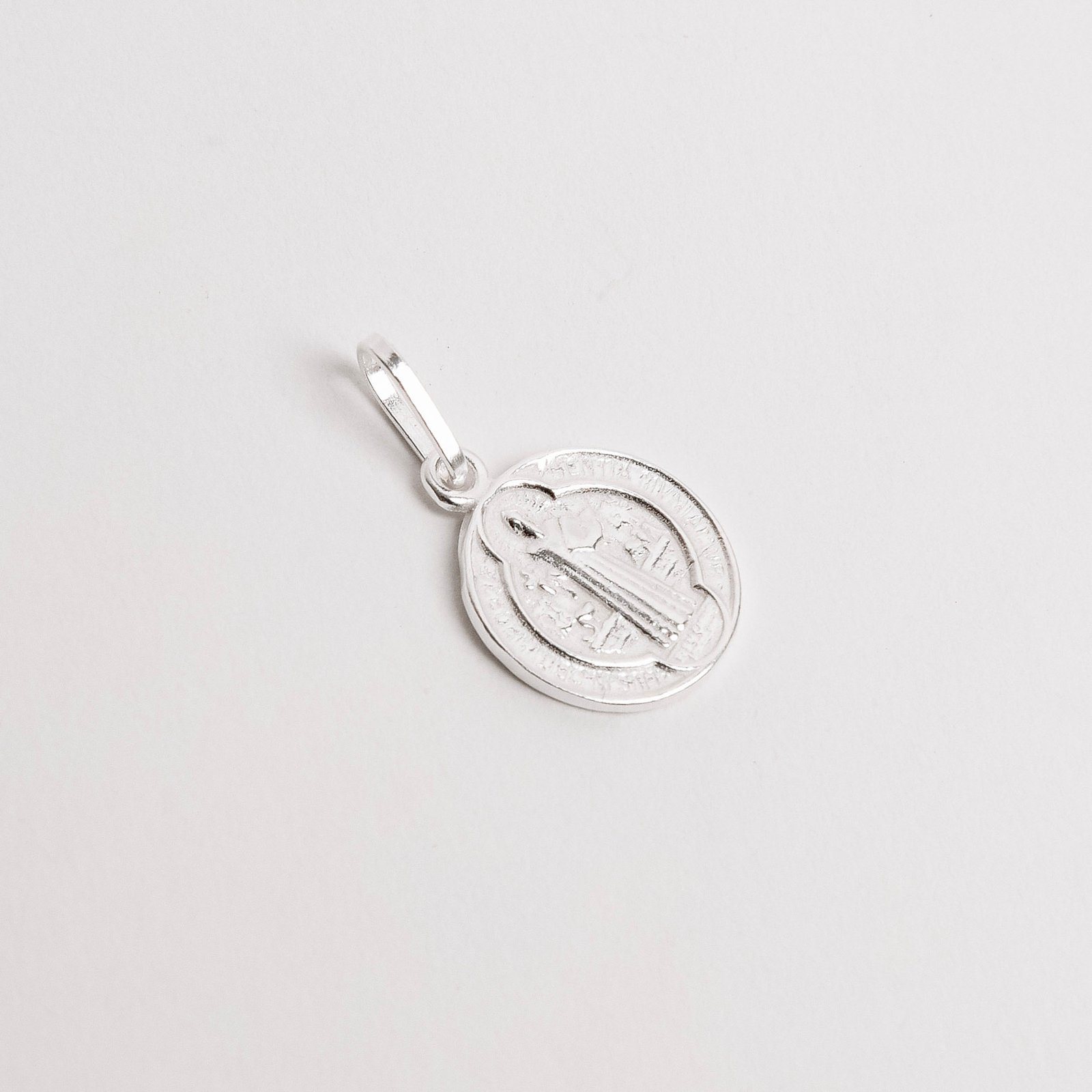 Pingente medalha São Bento 12mm