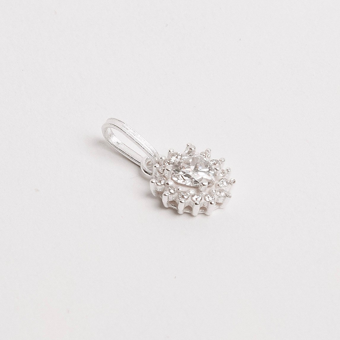 Pingente zircônia coração com cravejado 7mm cristal