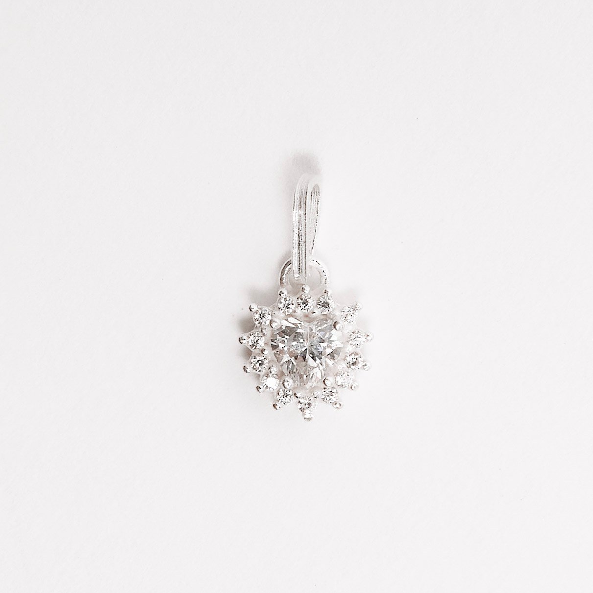 Pingente zircônia coração com cravejado 7mm cristal