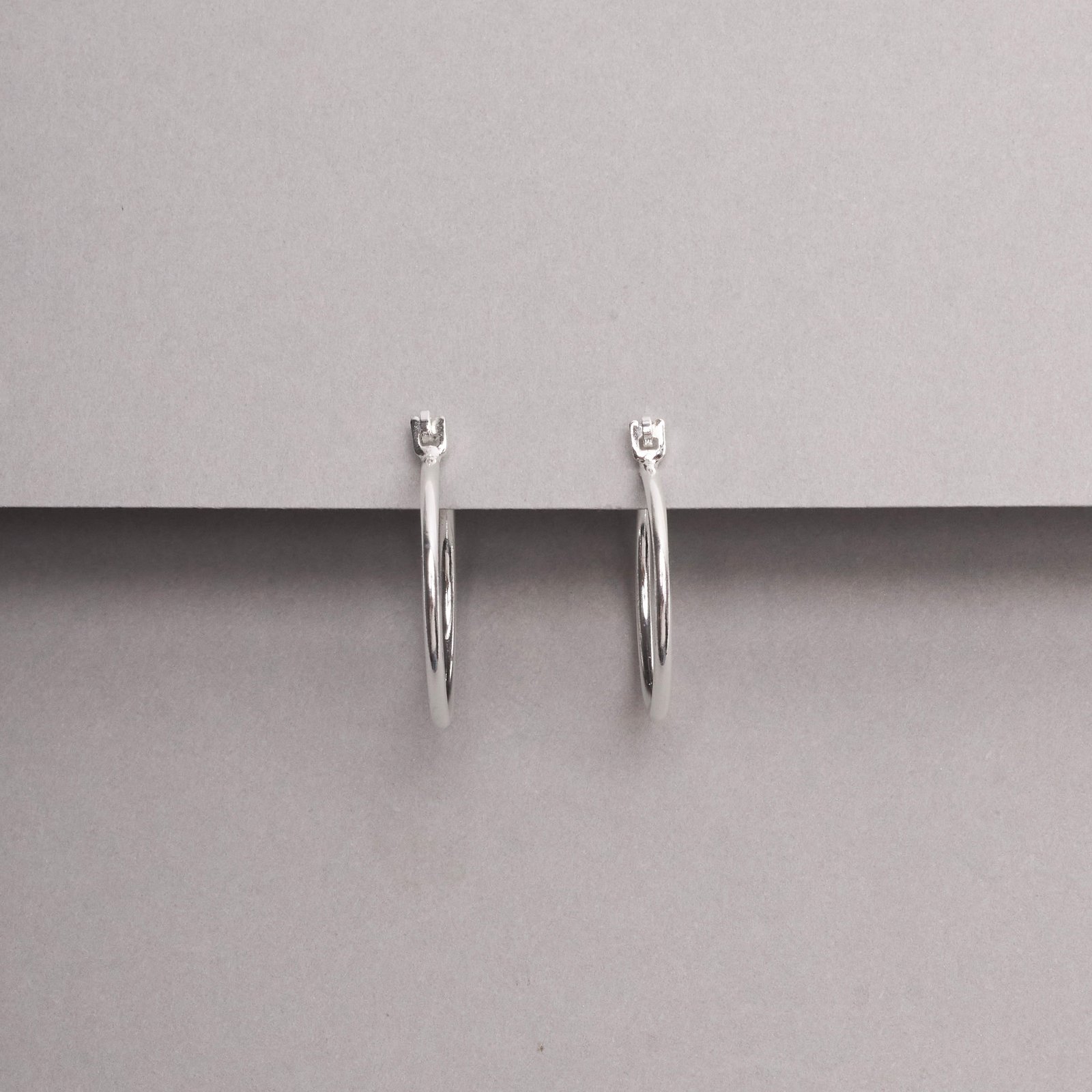 Argola fio redondo 18mm trava