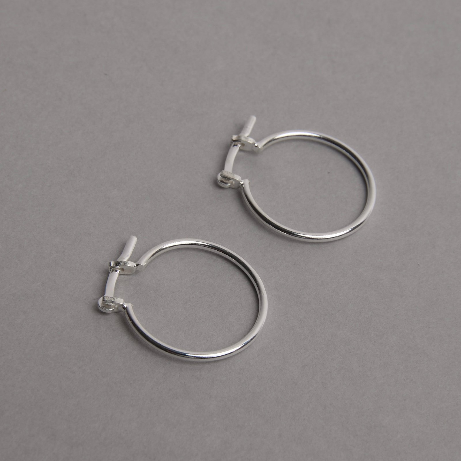Argola fio redondo 18mm trava