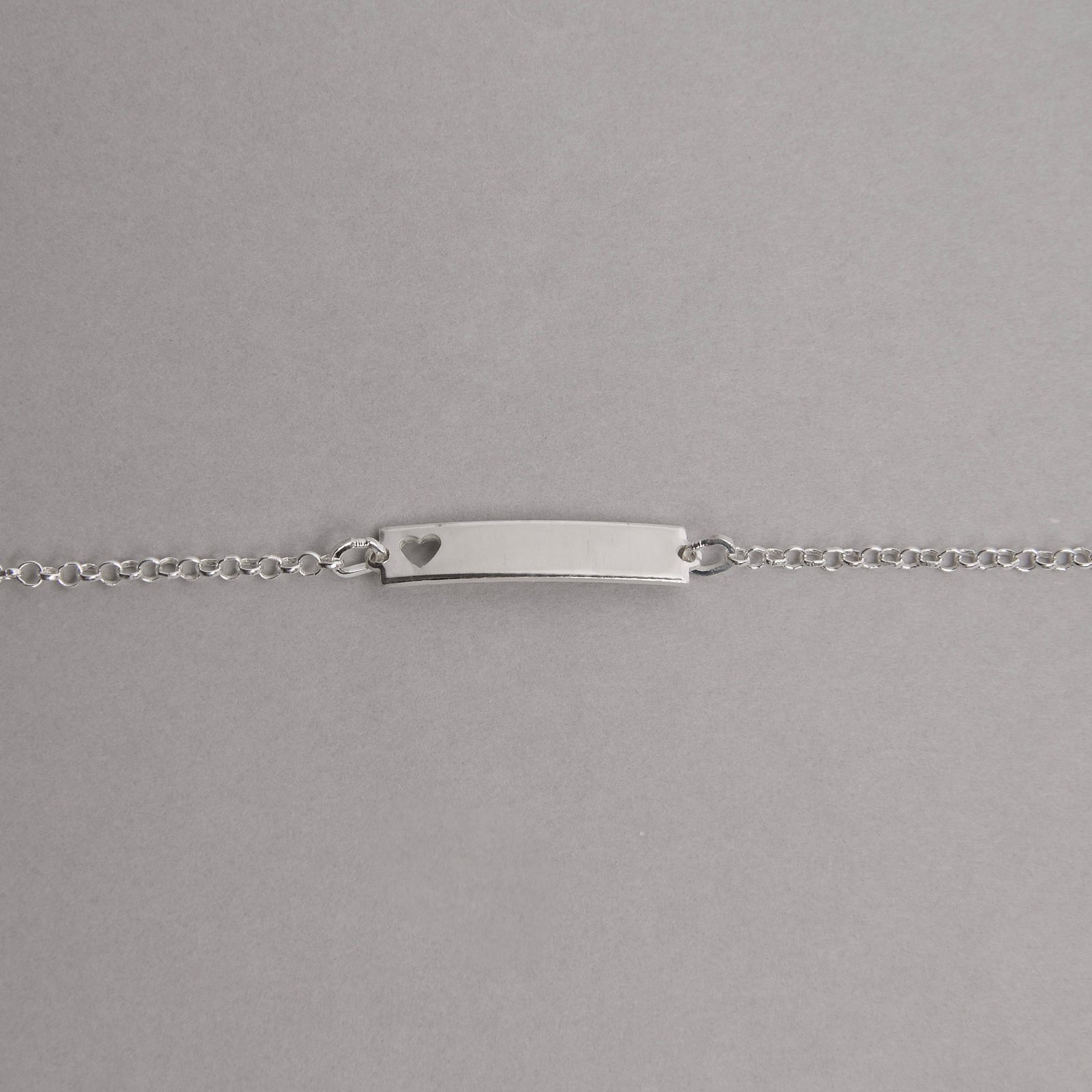 Pulseira infantil entremeio placa com coração vazado 22mm corrente elo português 14cm