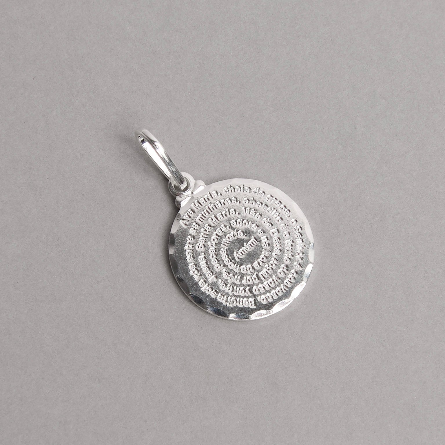 Pingente medalha Ave Maria 15mm