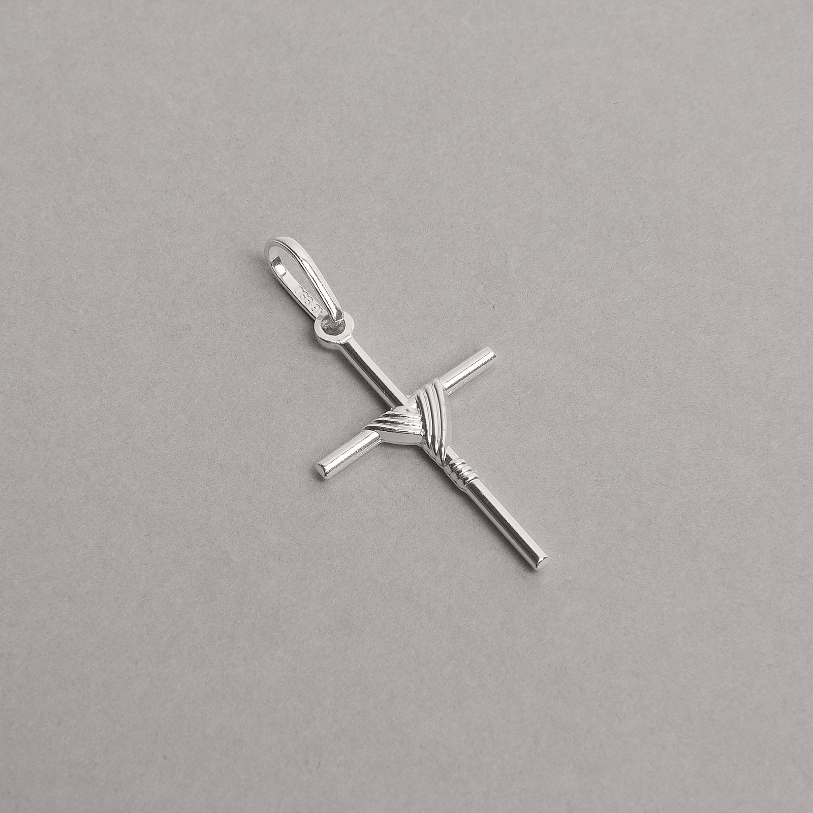 Pingente cruz 20mm