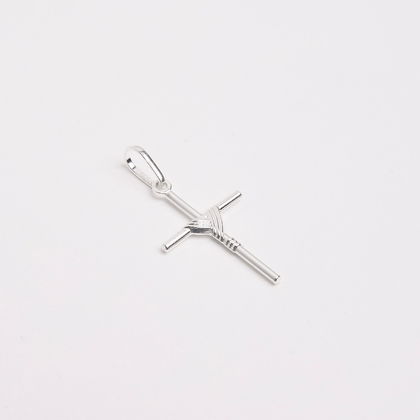 Pingente cruz 20mm