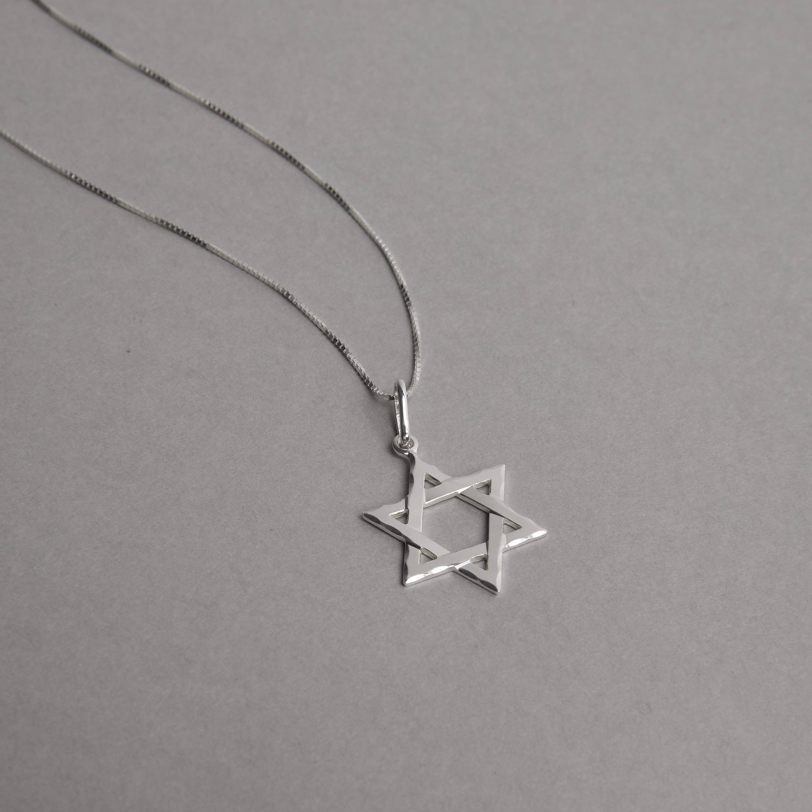 Colar pingente estrela de Davi 22mm 45cm