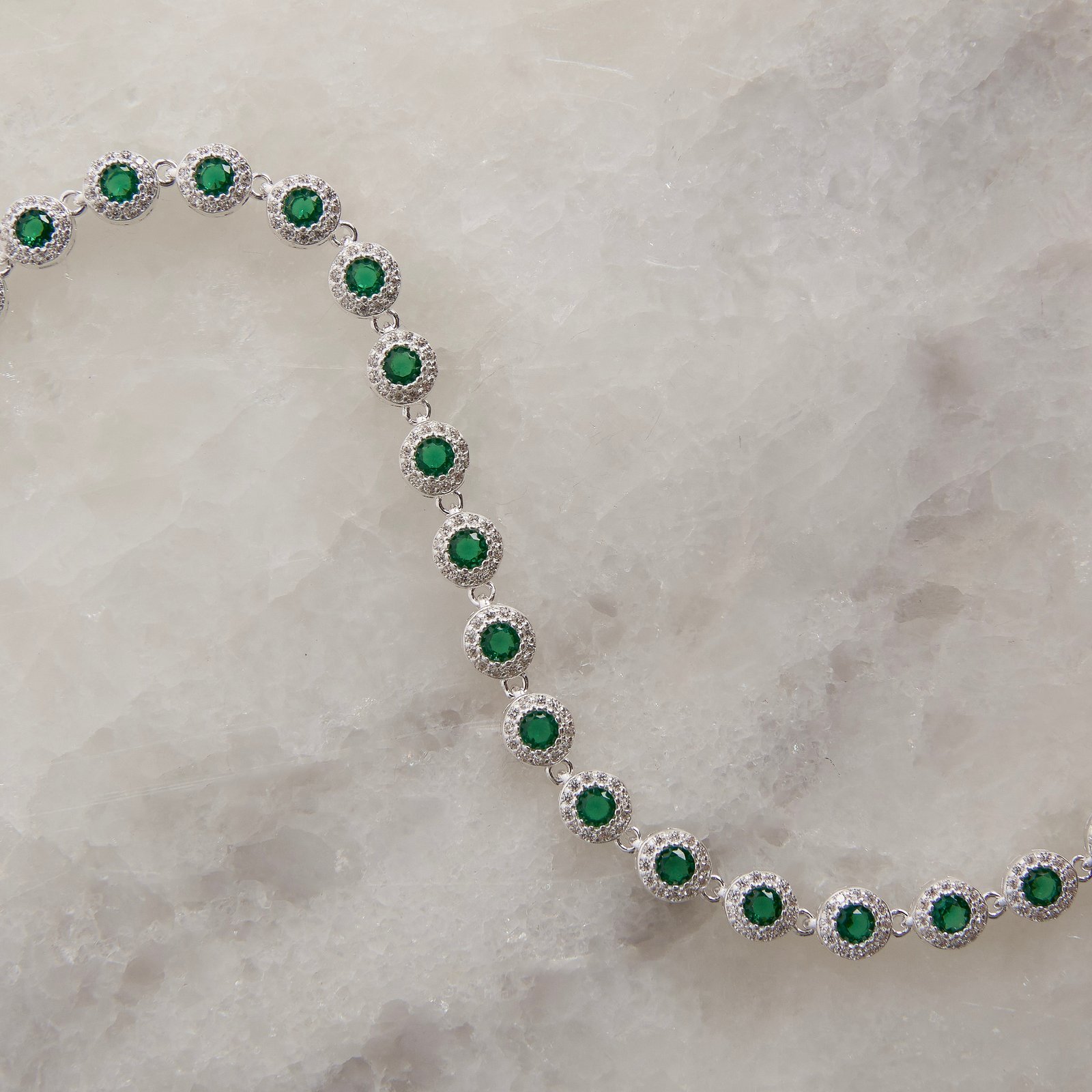 Pulseira Riviera 5.7 zircônias esmeralda 19cm com 2 fechos