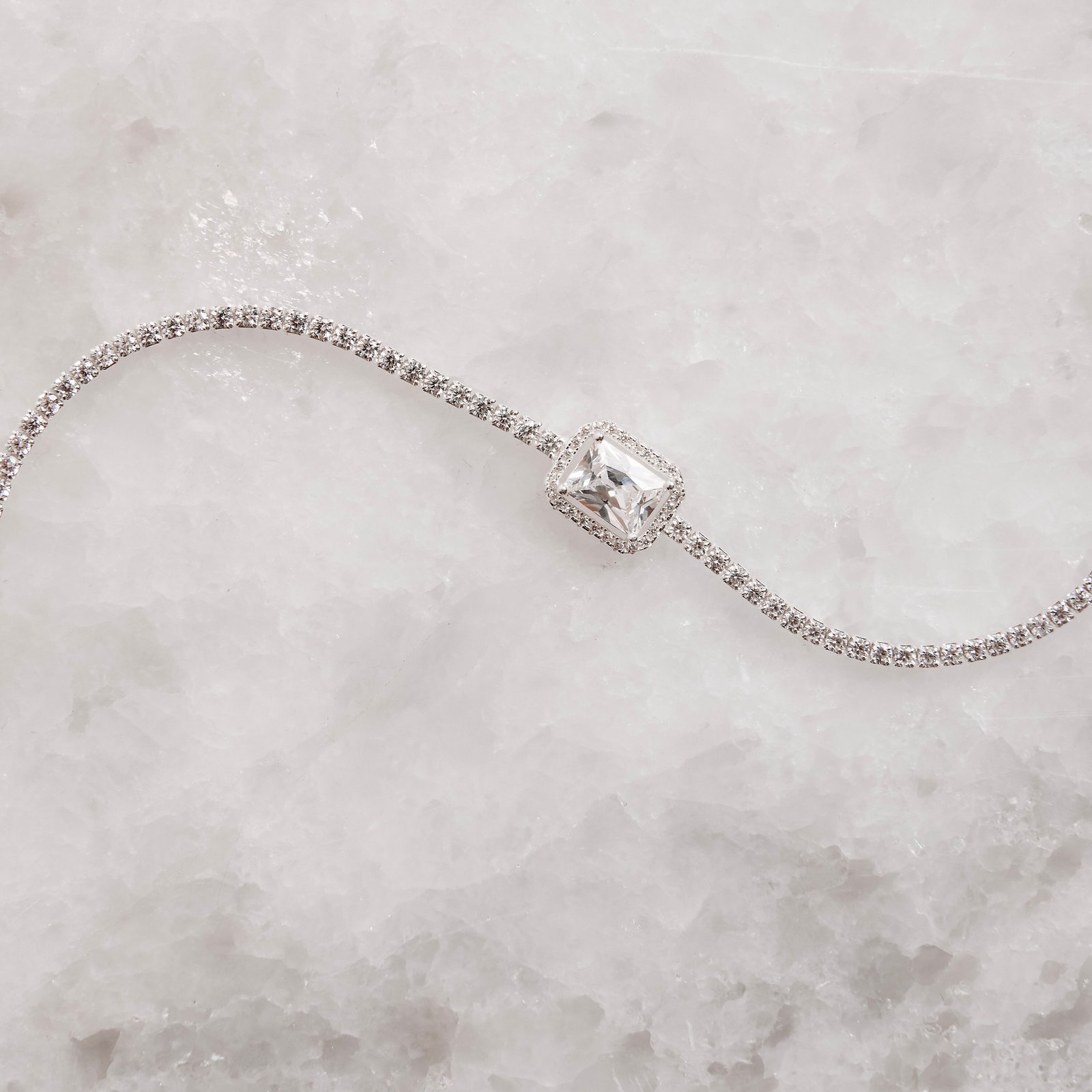 Pulseira Riviera 2.2 com zircônia retangular 8mm 16+4cm