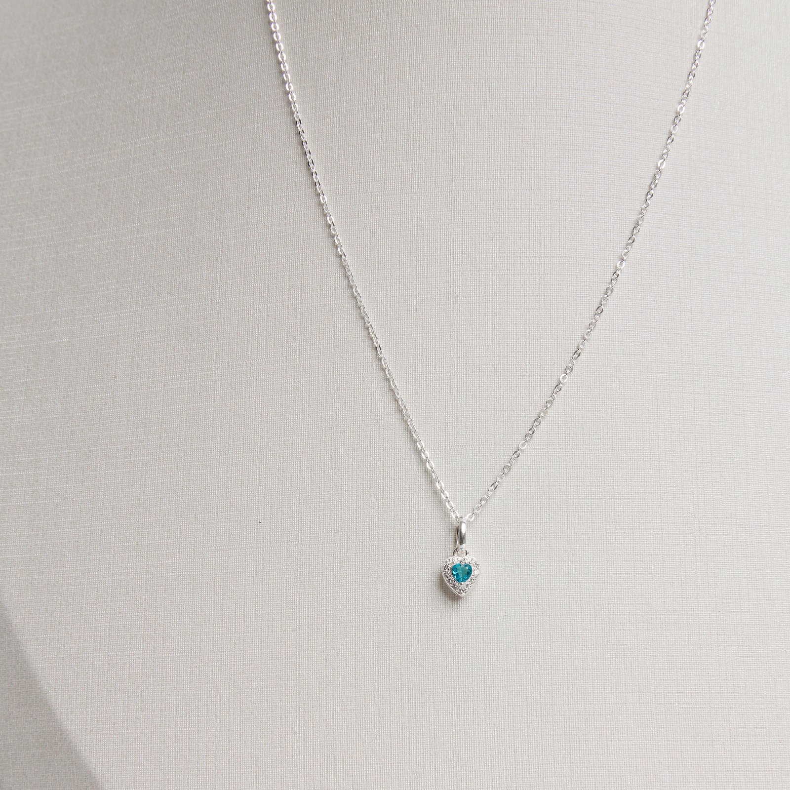 Conjunto brinco e colar zircônia coração azul com cravejado 6mm corrente cadeadinho 40cm
