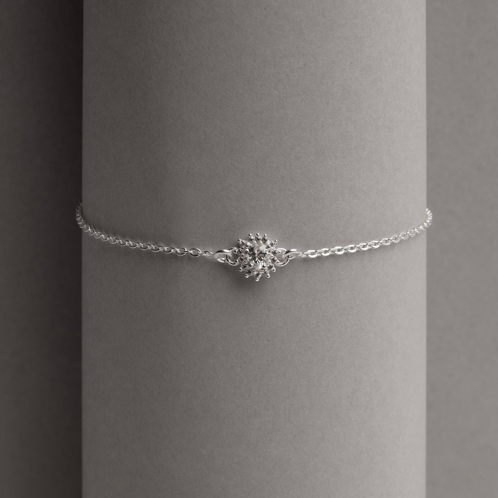Pulseira entremeio zircônia coração com cravejado 7mm 17+3cm