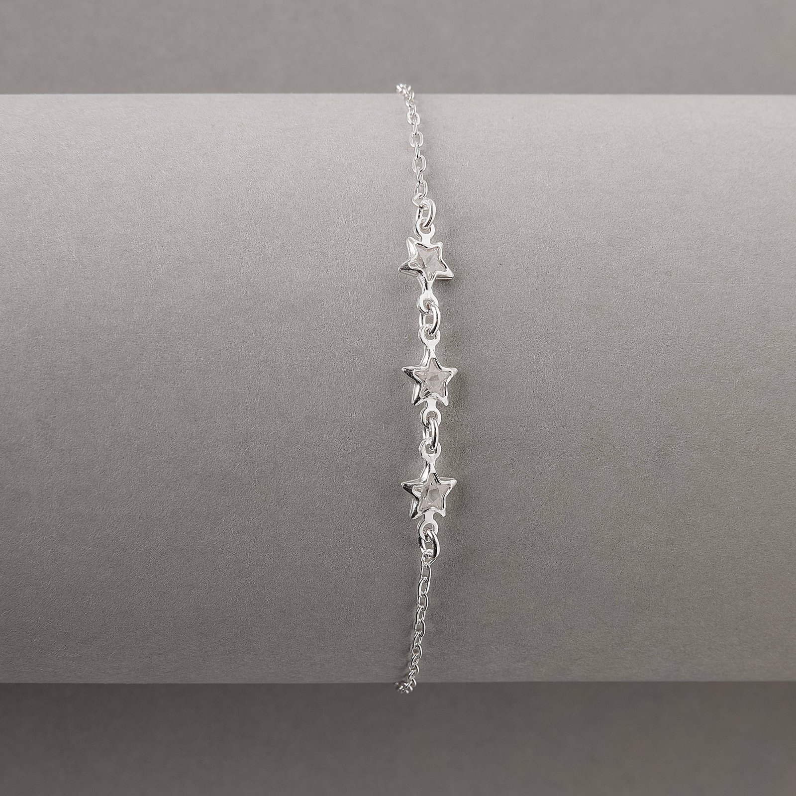 Pulseira entremeios zircônias estrela 6mm 18+3cm