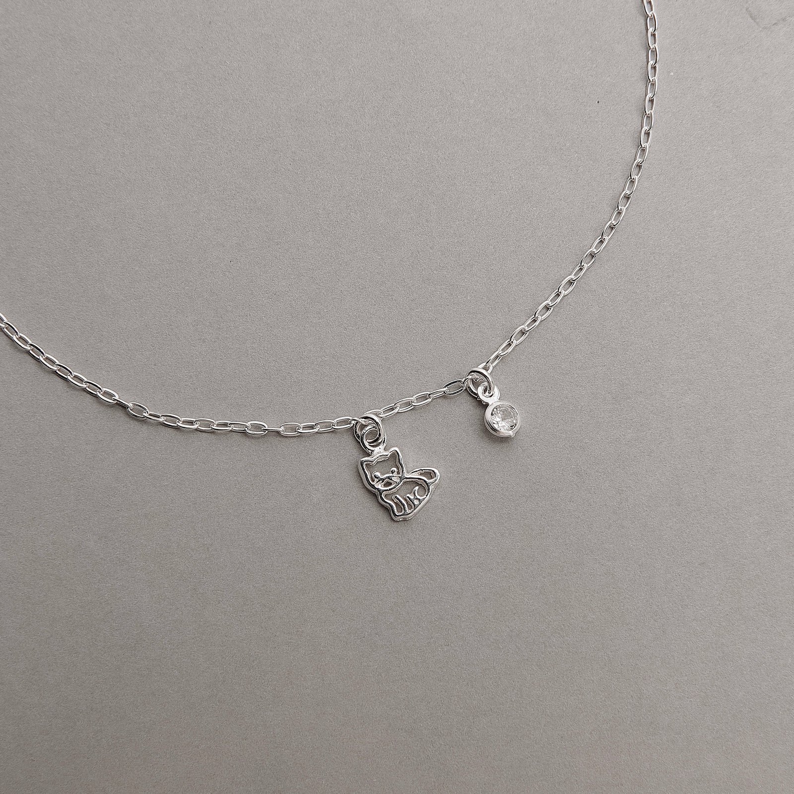 Pulseira pingentes gatinho e zircônia 4mm 18+3cm
