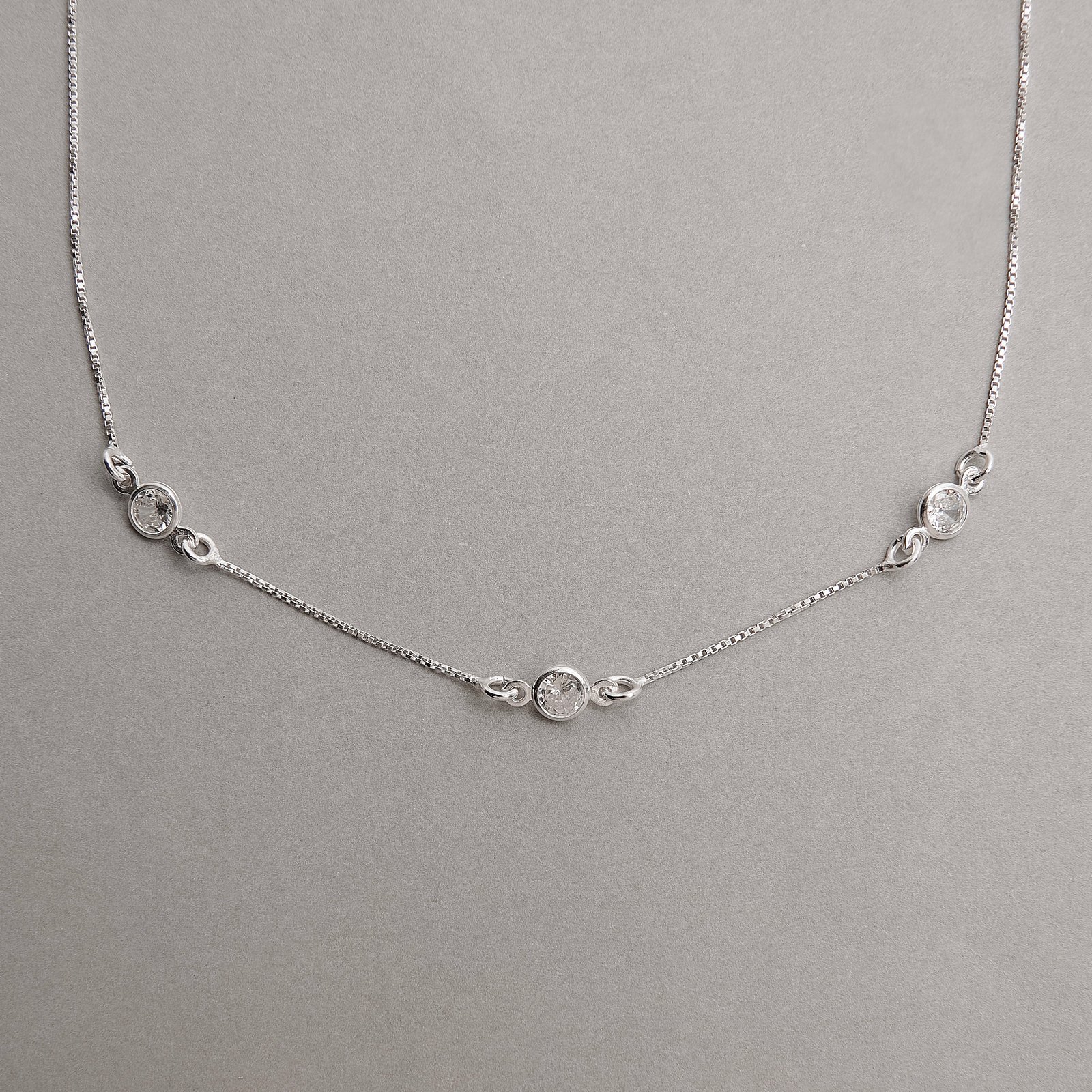 Pulseira 3 entremeios zircônia 5mm 19+3cm
