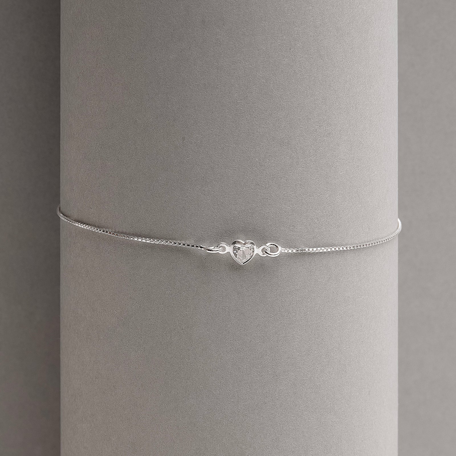 Pulseira entremeio zircônia coração 4mm 19+3cm