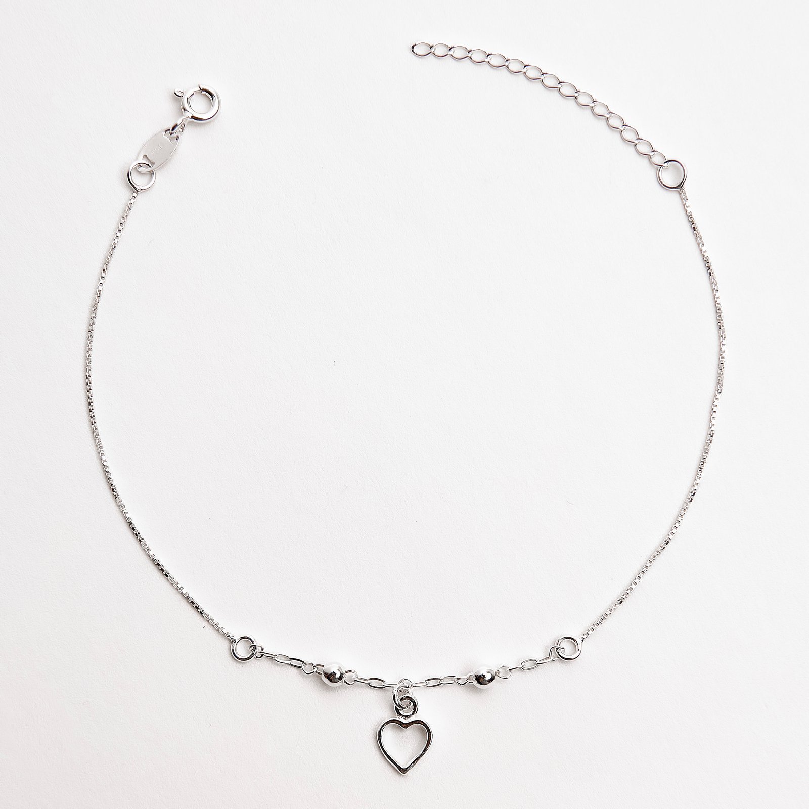 Pulseira entremeio bolas com pingente coração vazado 7mm 18+4cm