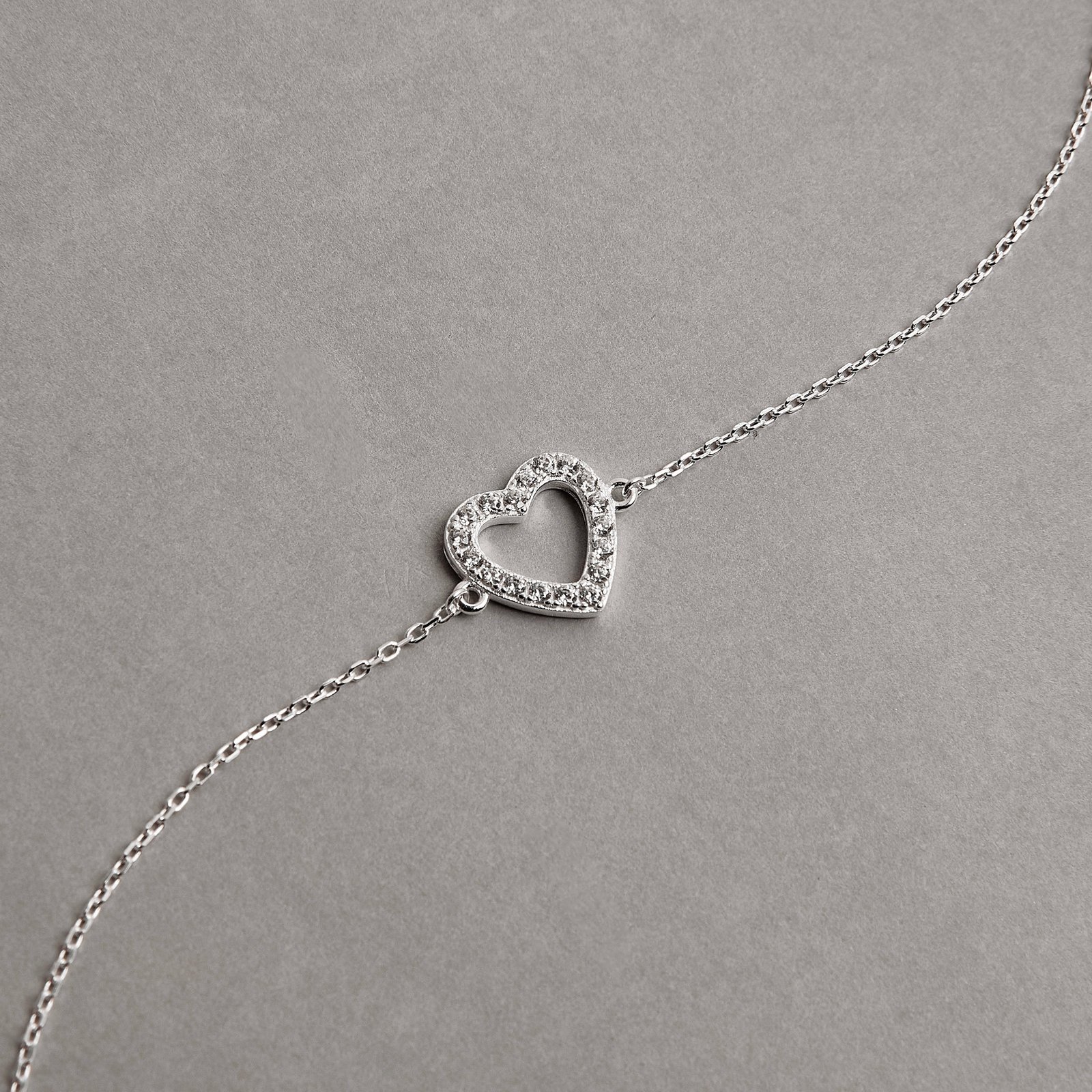 Pulseira entremeio coração vazado cravejado 11mm 16+4cm