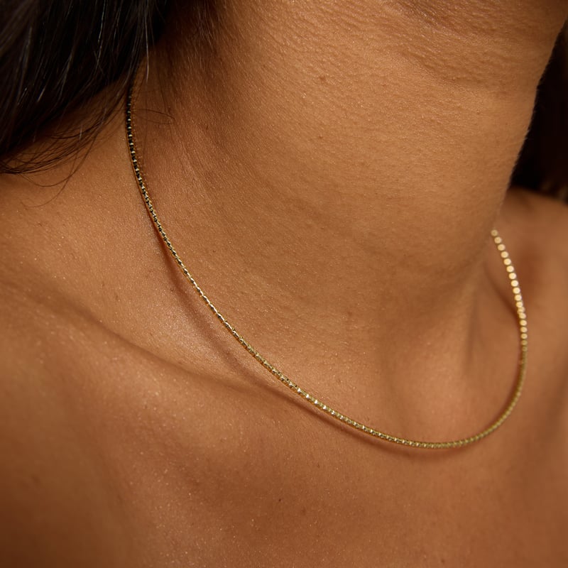 Choker aro fio facetado