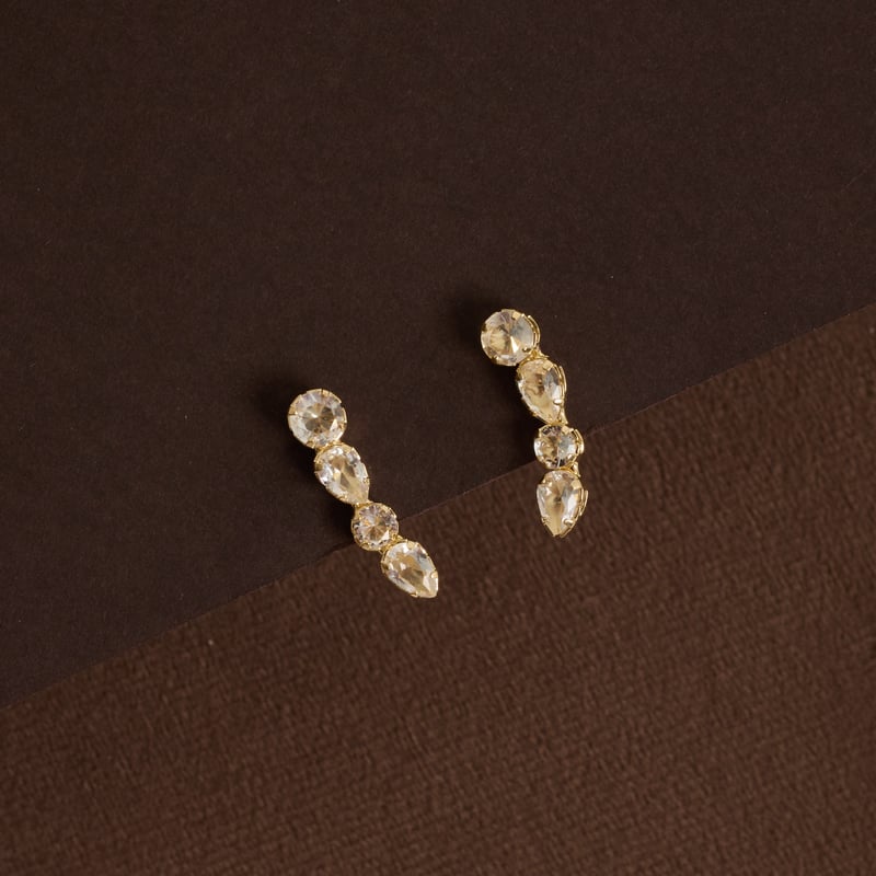 Brinco zircônias redonda e gota 22mm tarraxa asa