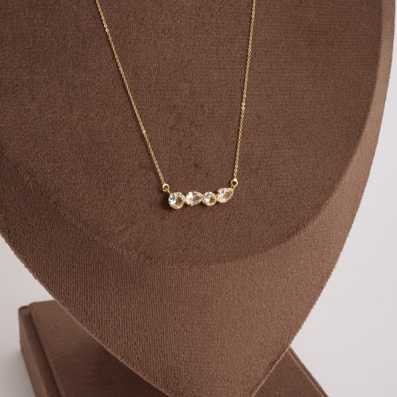 Colar entremeio zircônias redonda e gota 22mm corrente cadeado 45cm com alongadora