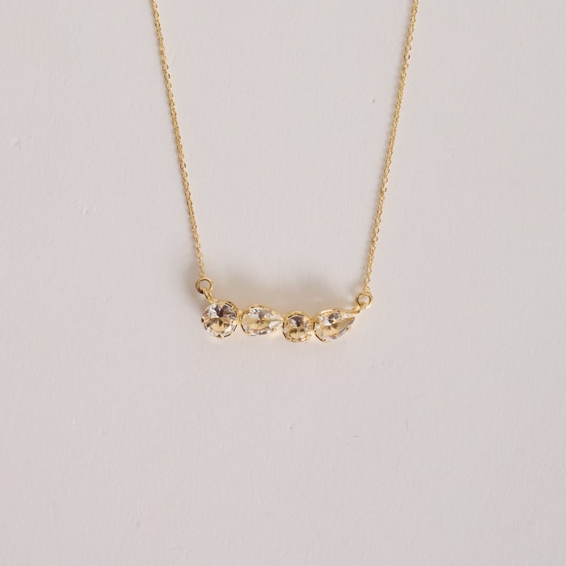 Colar entremeio zircônias redonda e gota 22mm corrente cadeado 45cm com alongadora